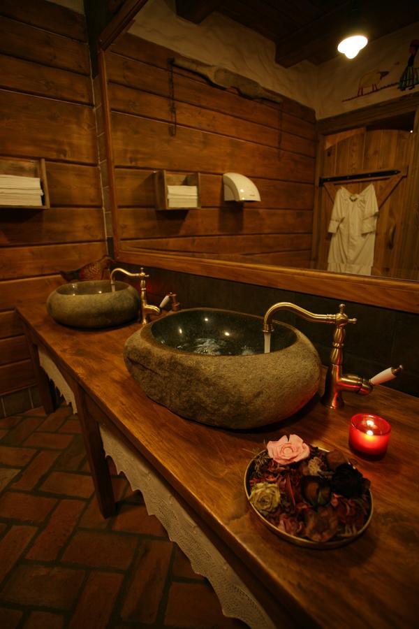 Otwock Maly Lipowy Gosciniecアパートホテル エクステリア 写真